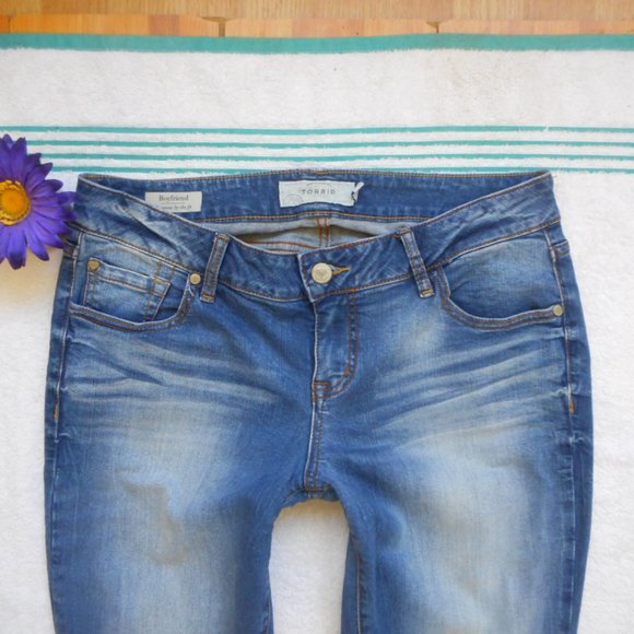 🌸SOLD🌸 TORRID JEANS Size 12 Boyfriend Denim - Picture 8 of 14